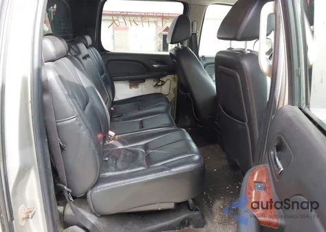 2008 Chevrolet Avalanche 1500 Ltz из США, поврежденный, VIN 3GNFK12318G186681